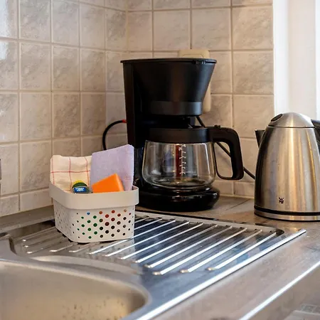 Daire Baeckerhus - 6 *